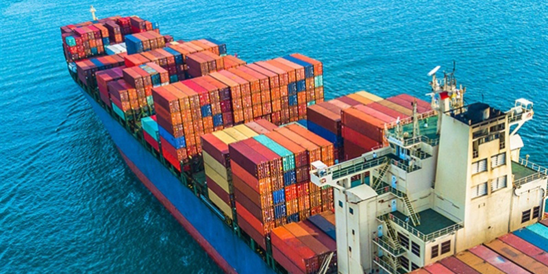 Venta-de-portacontenedores-de-segunda-mano-entra-en-un-mar-de-calma Venta-de-portacontenedores-de-segunda-mano-entra-en-un-mar-de-calma