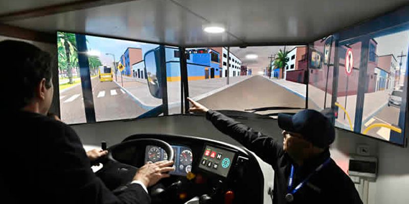 Presentan-simulador-móvil-para-fortalecer-competencias-de-conducción